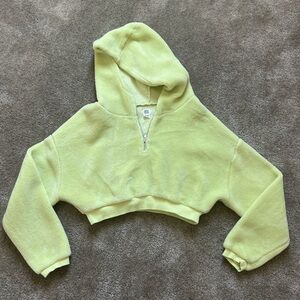 BDG CROP SWEATER